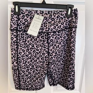 Lou Keith Animal Leopard Print Vintage Biker Workout Shorts w/ pockets. M. NWT!